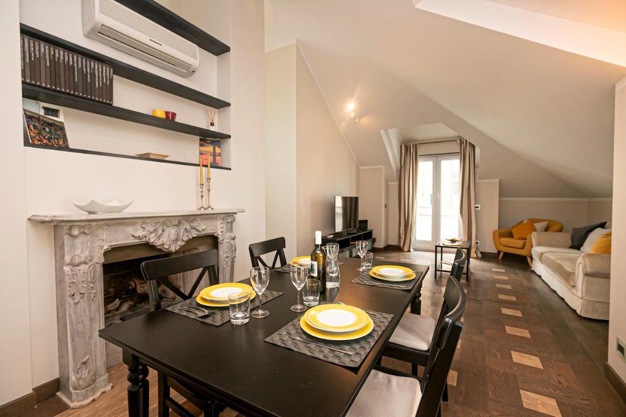 Real Italian Estate - Penthouse Apartment Genoa Luaran gambar