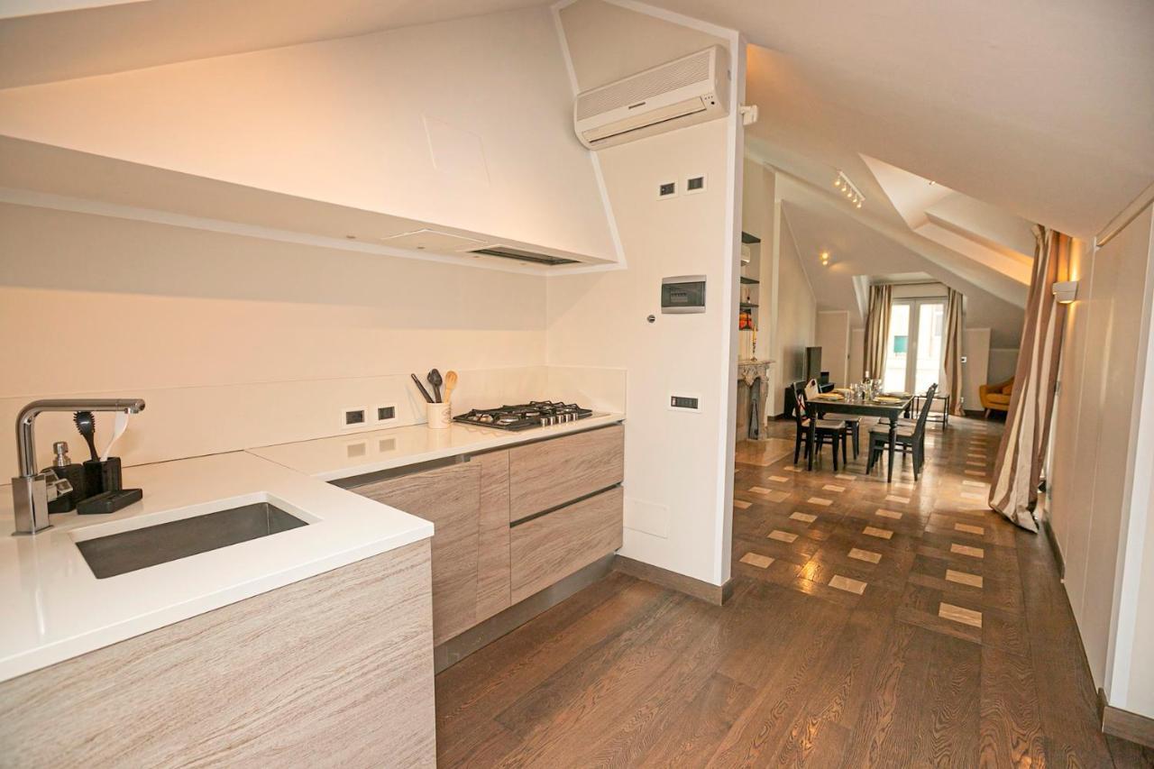 Real Italian Estate - Penthouse Apartment Genoa Luaran gambar